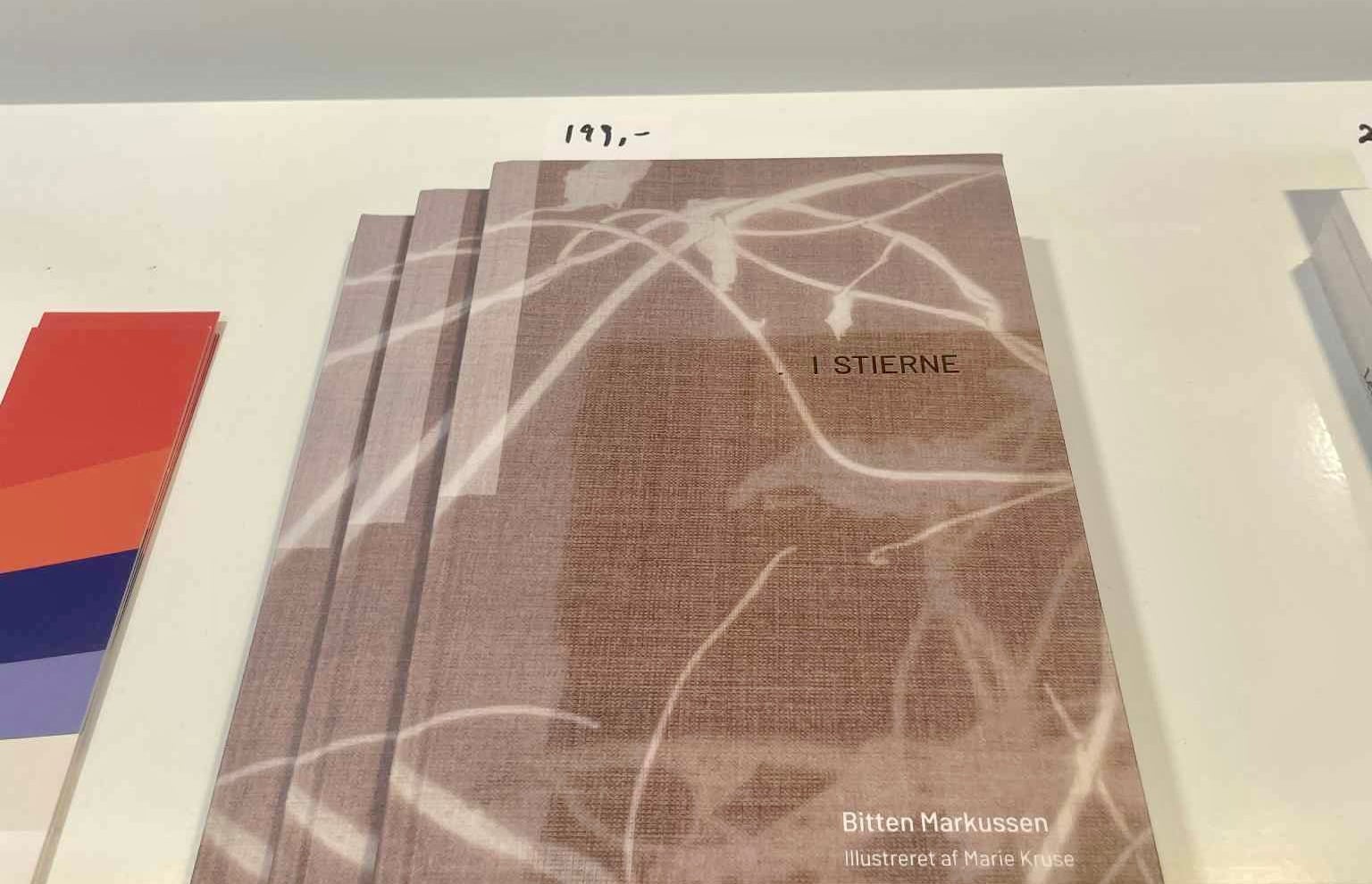 I STIERNE på sin egen hylde
Bogforum 2025